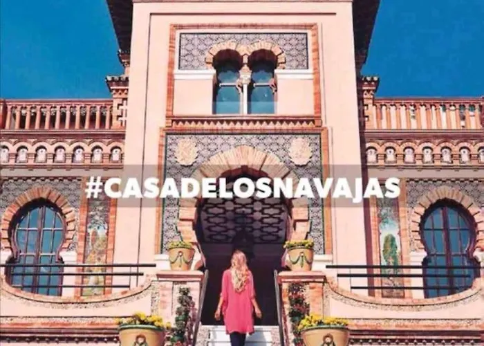 Apartment In The Center Near & Free Wifi