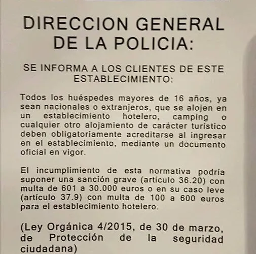 In The Center Near & Free Wifi